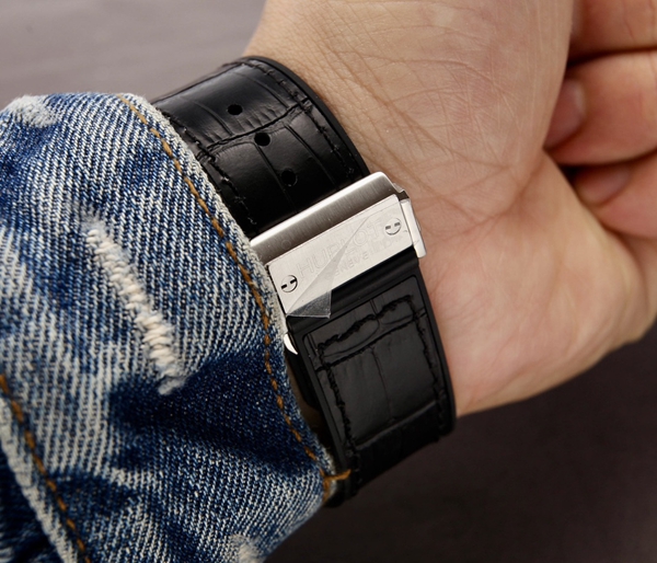 ウブロコピー時計内部構造